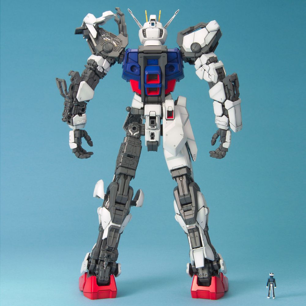 PG 1/60 突擊高達 | PG 1/60 ストライクガンダム | Figures | 組裝模型 | 4573102630544